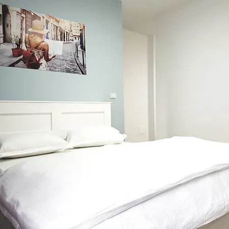 Downtown 公寓 地拉那