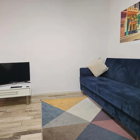 Downtown Apartment *